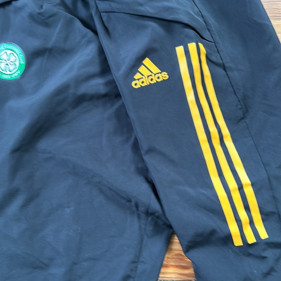Adidas Celtic Football Club track pants size Large - Picture 4 of 7